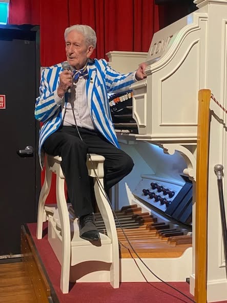 You are currently viewing Ron West Dies At 93 –Majestic Theatre Pomona Mourns true legend of theatre film